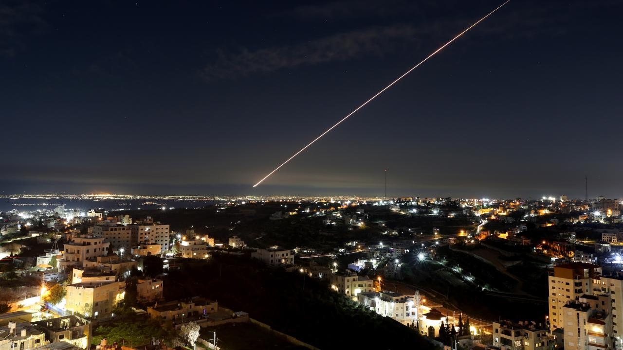 ABD'de "İran'a saldırıların rejimi devirmeye yetmeyeceğine" yönelik istihbarat raporu hazırlandığı öne sürüldü