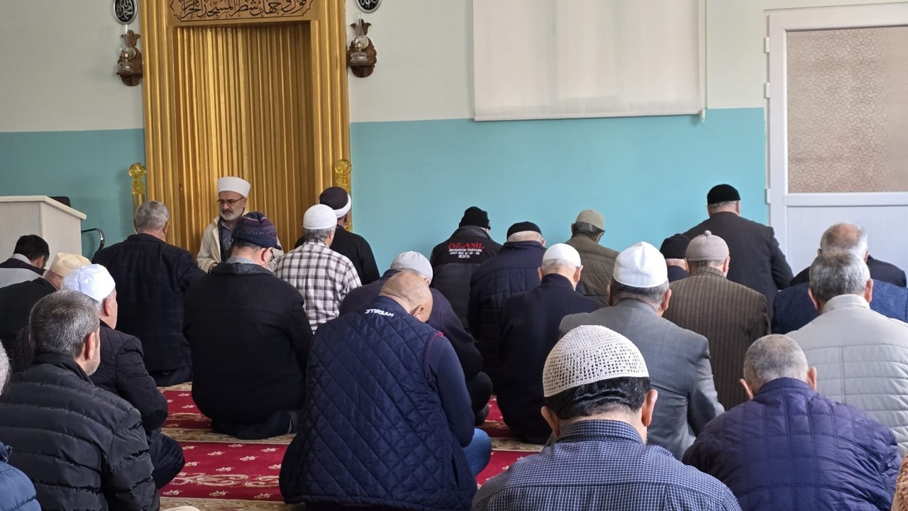 Konya'da Ramazan'ın bereketi mukabele sohbetleriyle paylaşılıyor