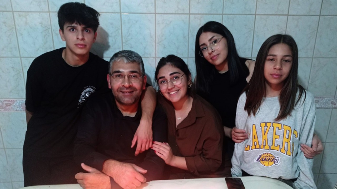 Gerçek 3 yıl sonra ortaya çıktı! Depremde kaybolan İrem, annesinin adı ile defnedilmiş