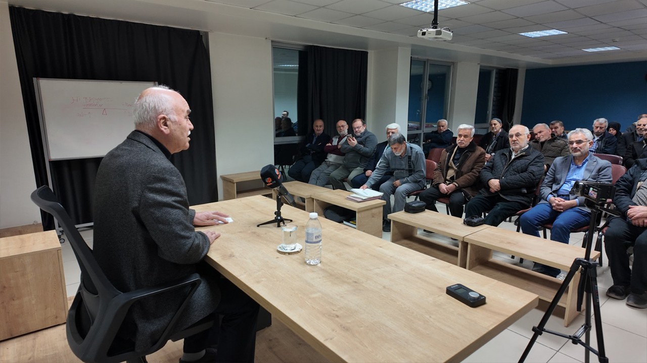 Halil Ürün 80 yaşında! Siyasi tecrübelerini Konya Aydınlar Ocağı’nda anlattı