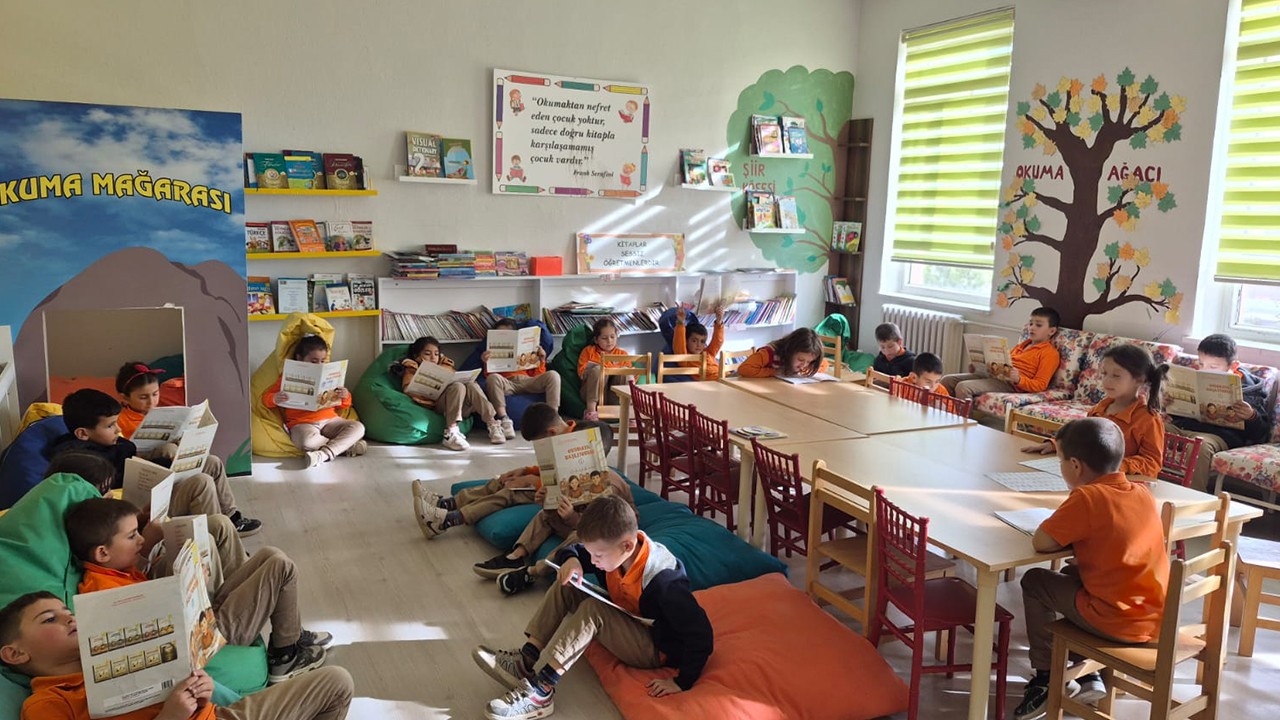 Konya'da “Okuyan Nesiller” projesiyle güçlü toplum inşası