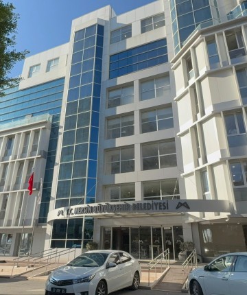 Mersin Büyükşehir Belediyesi'ne operasyon