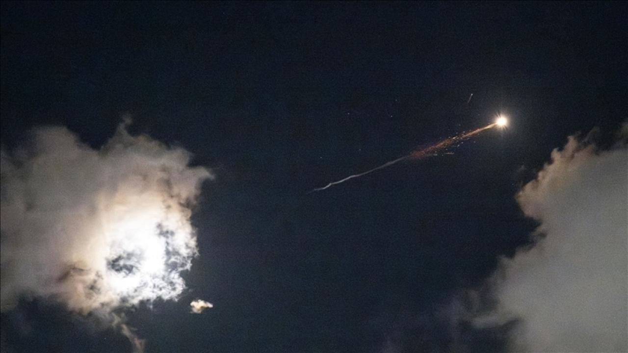 BAE: İran'dan fırlatılan 10 balistik füze ve 26 İHA engellendi