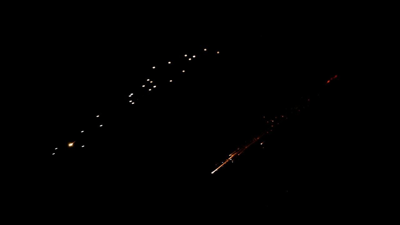 Katil İsrail, İran'a 7 bin 600, Lübnan'a bin 100 hava saldırısı gerçekleştirdiğini açıkladı