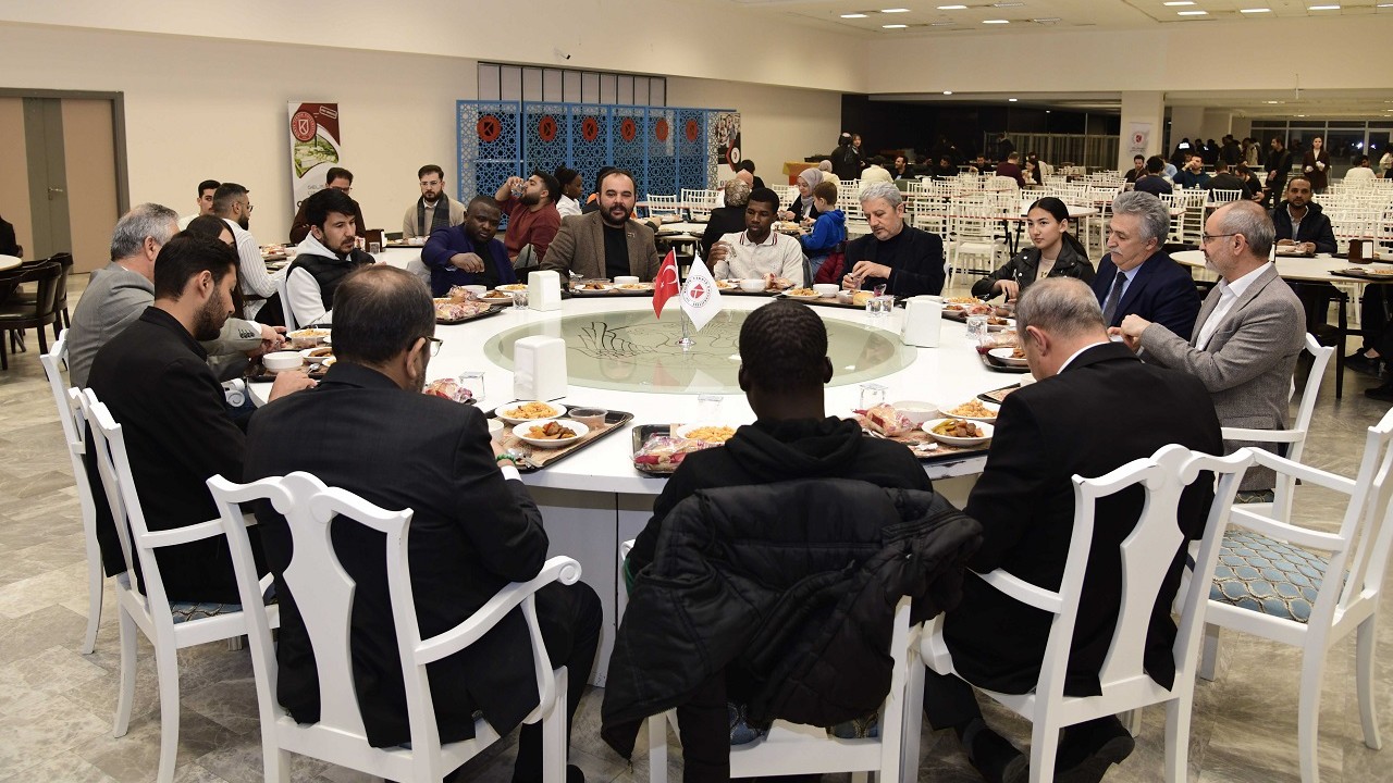 KTÜN’de uluslararası öğrenciler iftar sofrasında buluştu