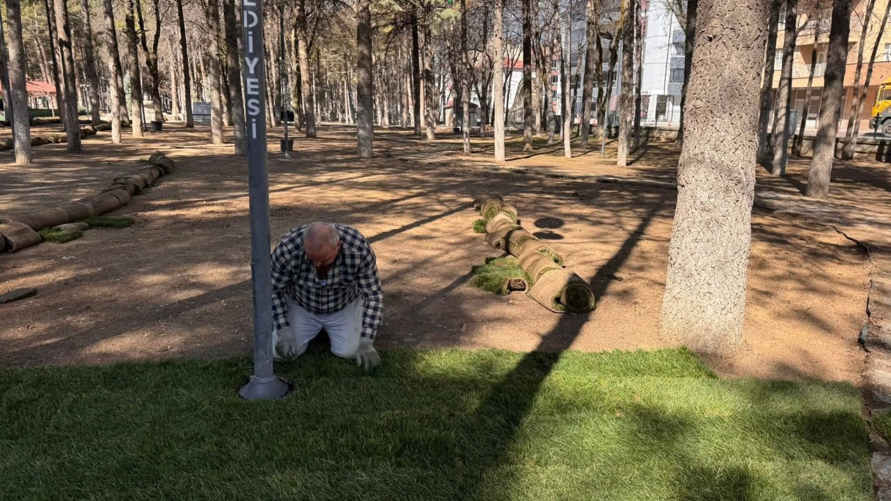 Kulu Olof Palme Parkı'nda çevre düzenleme çalışmaları başlandı