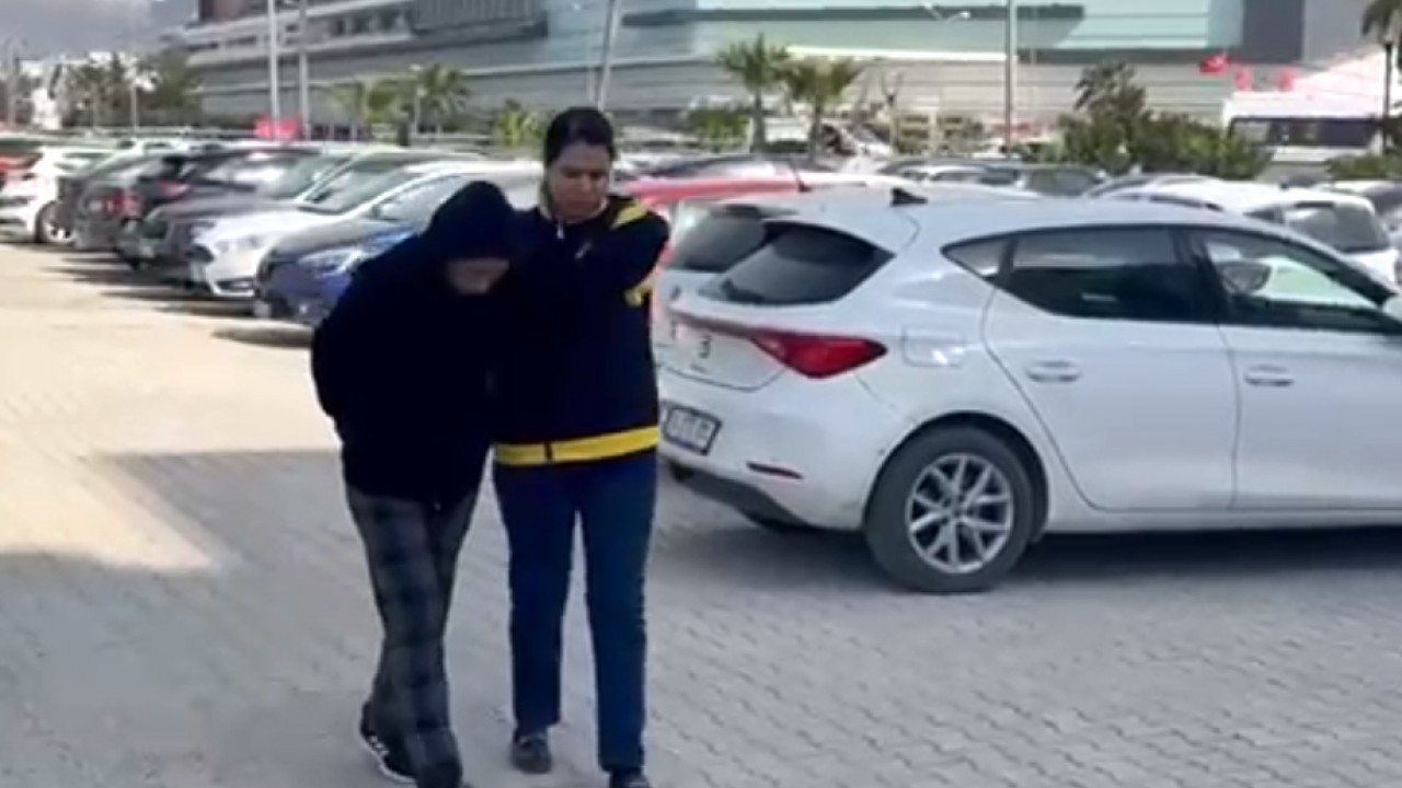 3 çocuğunun babasını, çıkan tartışmada tüfekle vurarak öldürdü