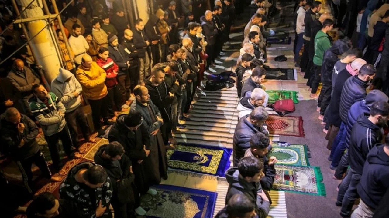 Gazze'de Kadir Gecesi idrak edildi