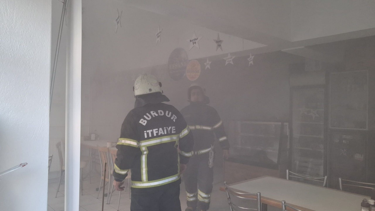 Pide salonunda doğalgaz patlaması: 1 yaralı