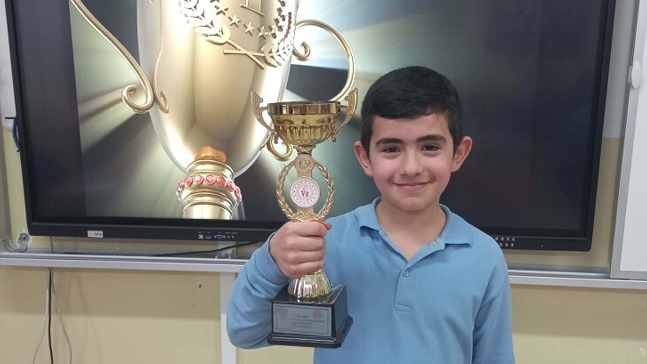 Lösemiyi yenen Adem, pentago şampiyonu oldu