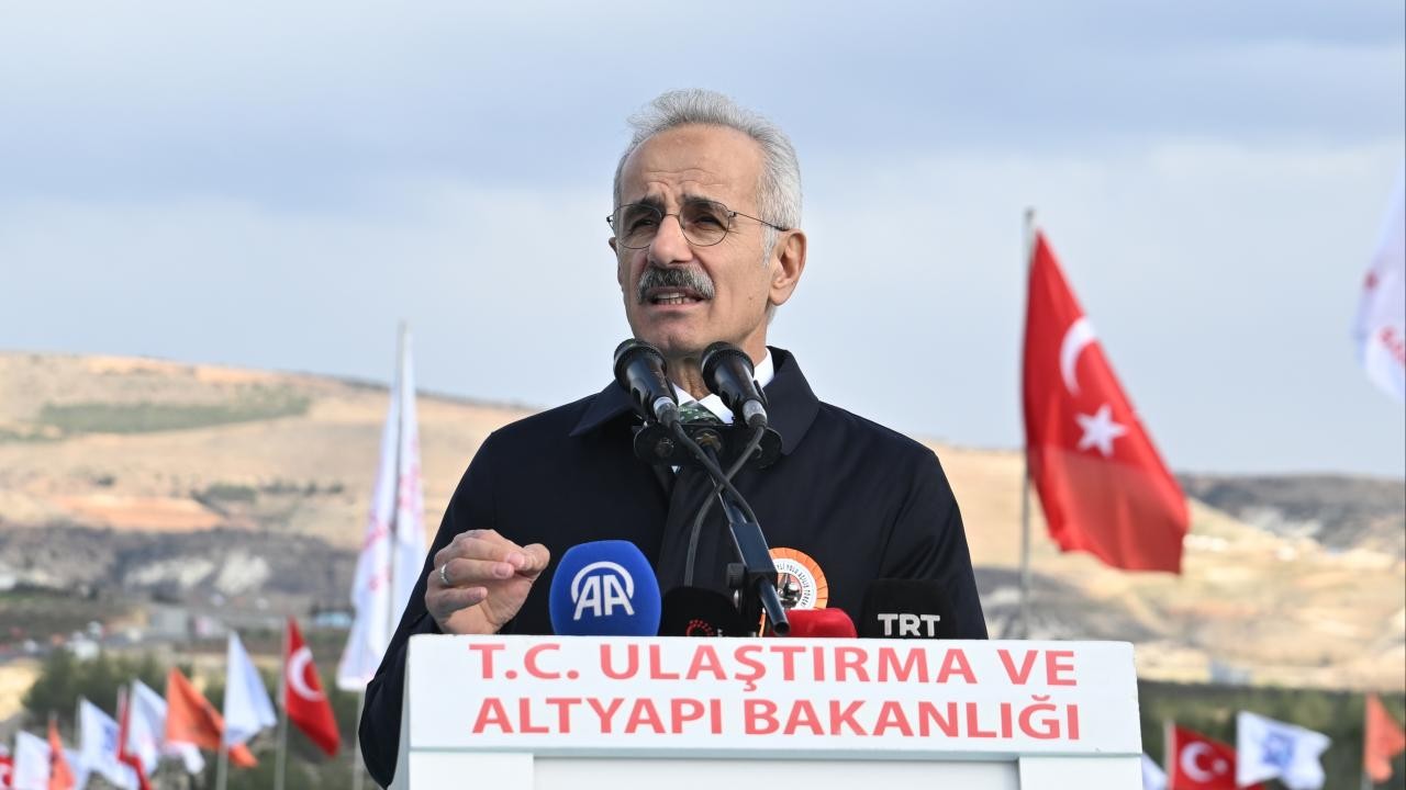 Bakan Uraloğlu: Ramazan Bayramı'nda herkesin yolunu kolaylaştırmayı amaçlıyoruz