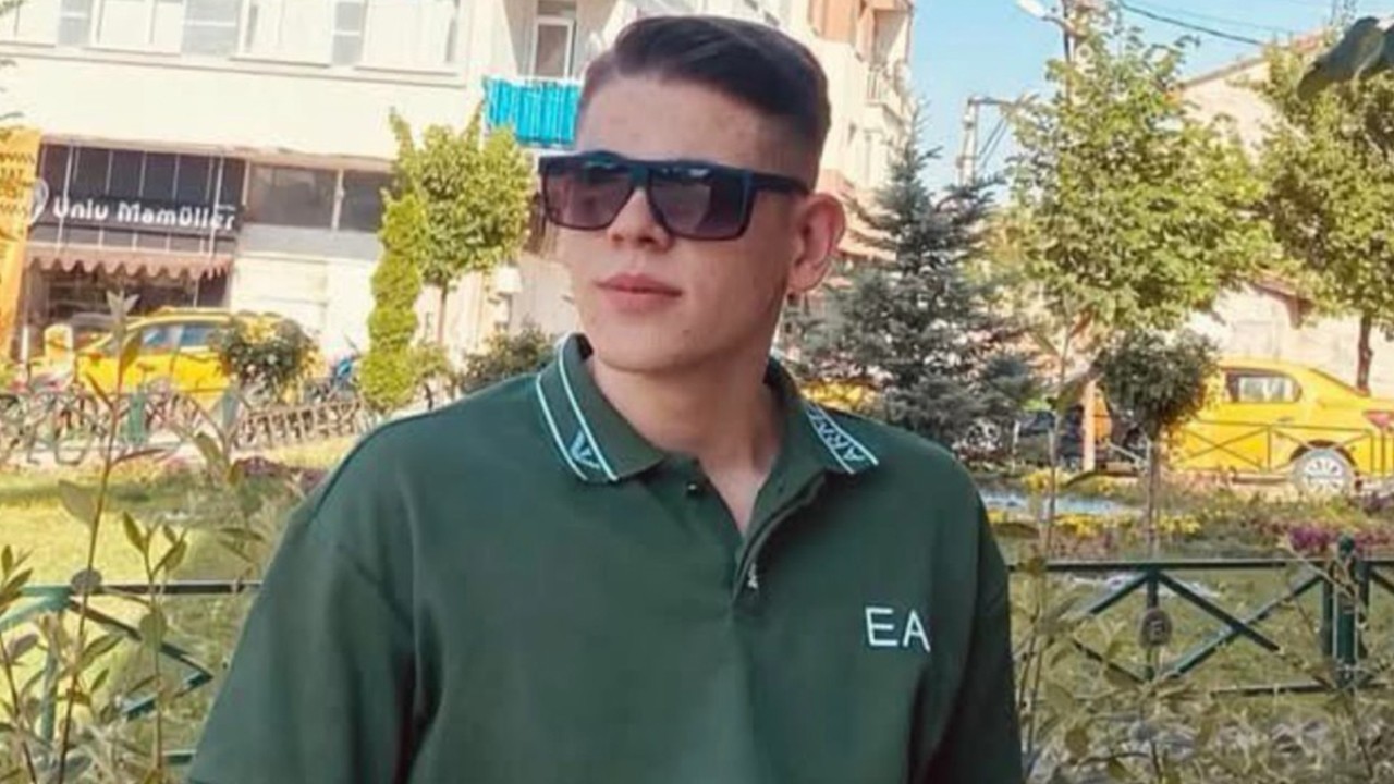 Motosiklet kazasında hayatını kaybeden 1 aylık evli Emirhan, toprağa verildi