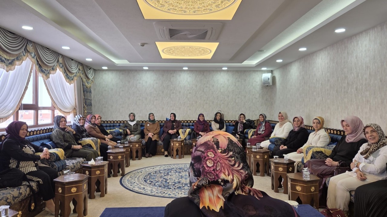 Konya'da huzur dersleri devam ediyor