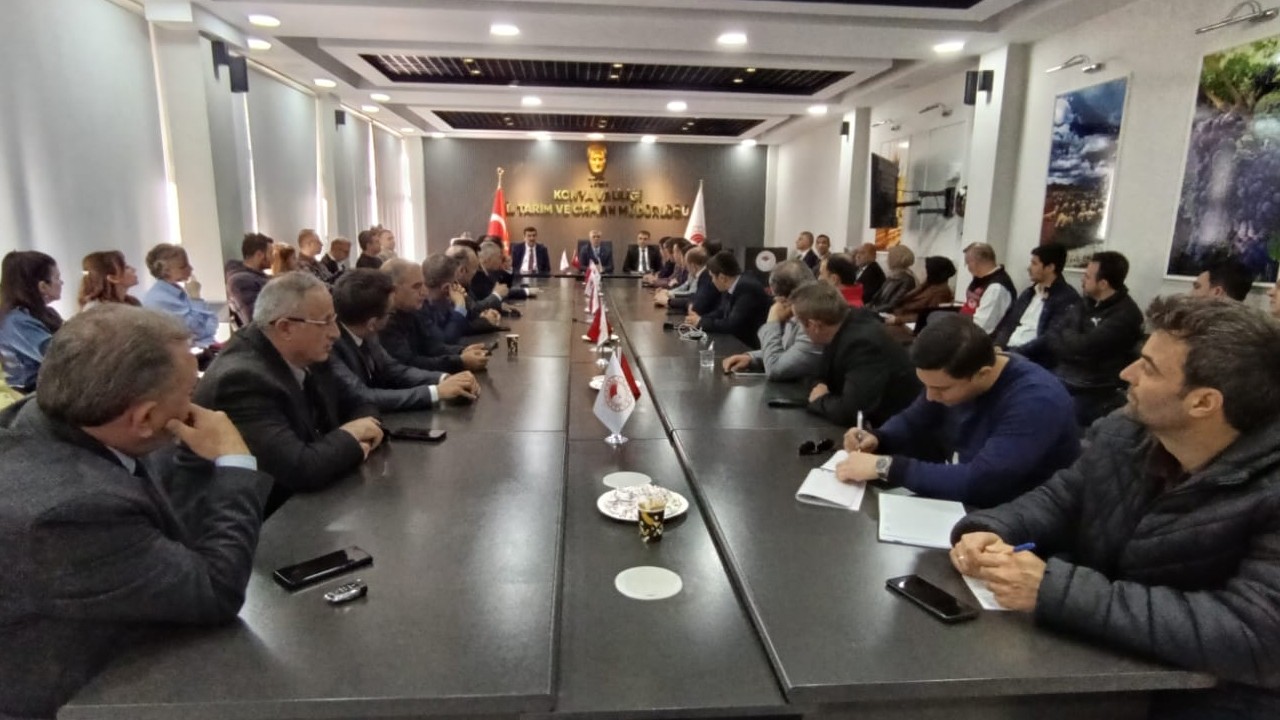 Konya’da B-Reçete toplantısı ile tarımda bilinçli üretim ele alındı