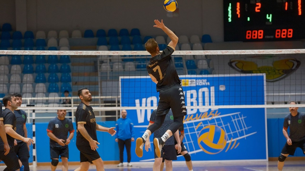 Konya Büyükşehir kurumlar arası voleybol turnuvası tamamlandı