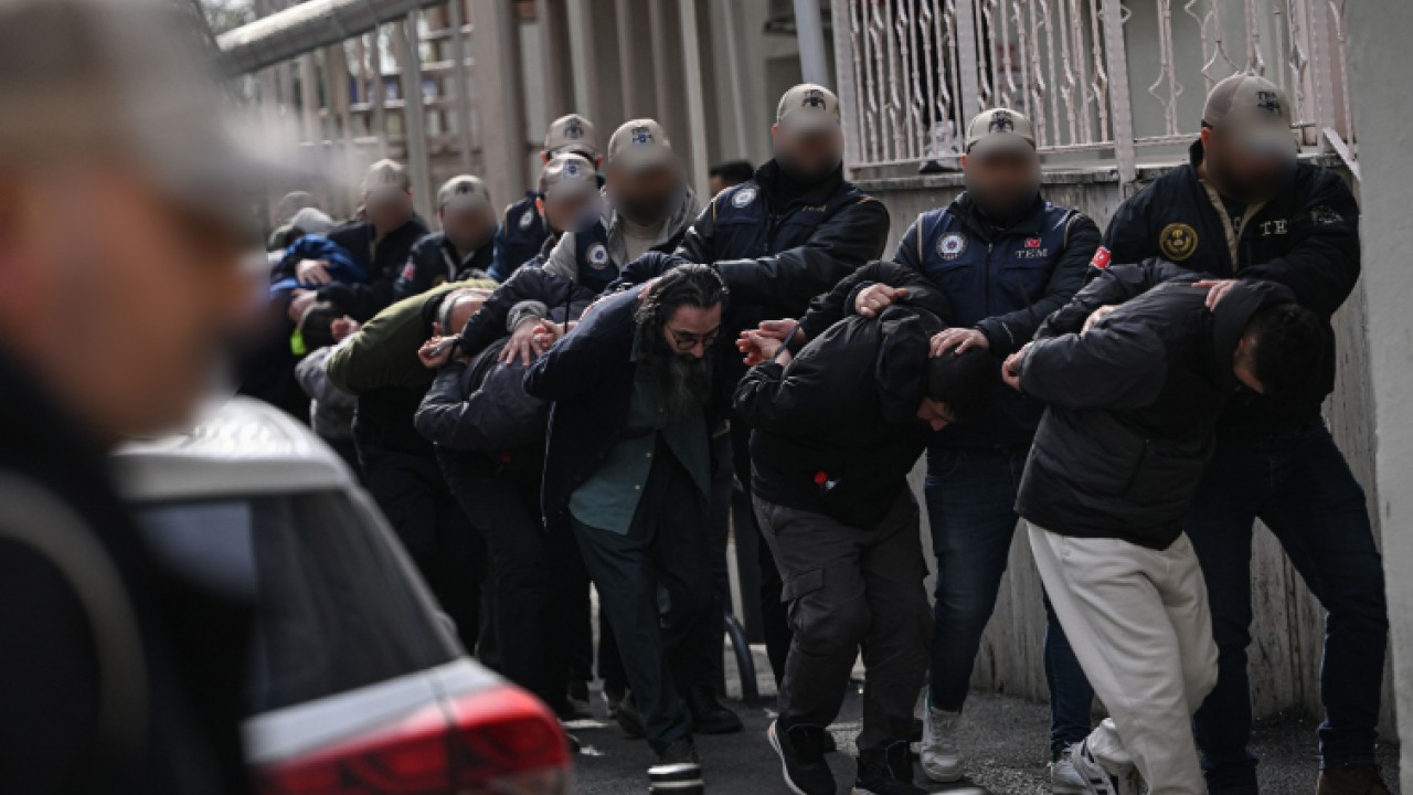 Beşiktaş'taki terör saldırısının şüphelileri adliyede