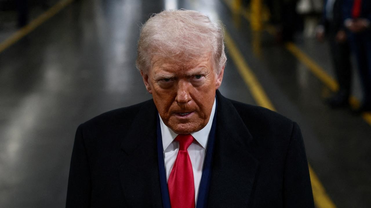 ABD Kongresine Trump'ın görevini yerine getirme yeterliliğinin incelenmesini öngören bir tasarı sunuldu