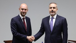 Bakan Fidan, Fransız mevkidaşı Barrot ile görüştü