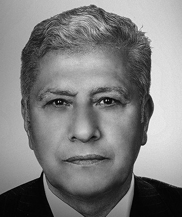 Trabzonspor eski başkanı Atay Aktuğ hayatını kaybetti