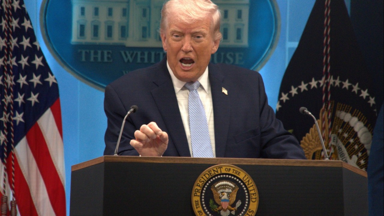 Trump'tan İran’a yeni tehdit: Artık iyi adam olmak yok, tüm elektrik santrallerini ve köprüleri vururuz