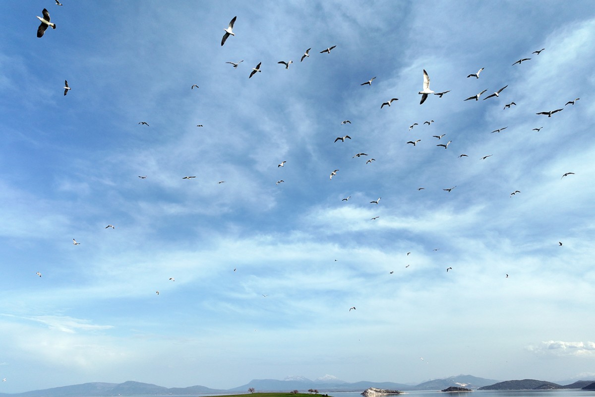 Beyşehir’de iki mevsimin güzelliği bir arada yaşanıyor