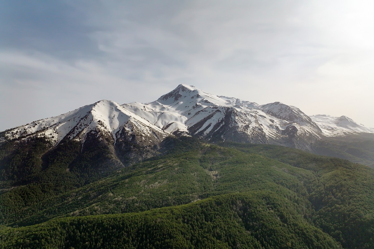 Beyşehir’de iki mevsimin güzelliği bir arada yaşanıyor