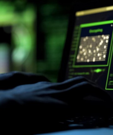 275 okulu hedef gösteren 389 hesap kullanıcısı gözaltına alındı