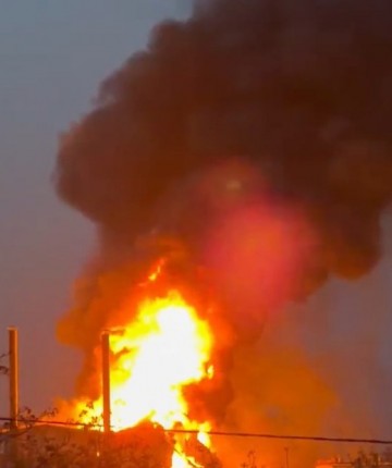 Kereste fabrikasında yangın