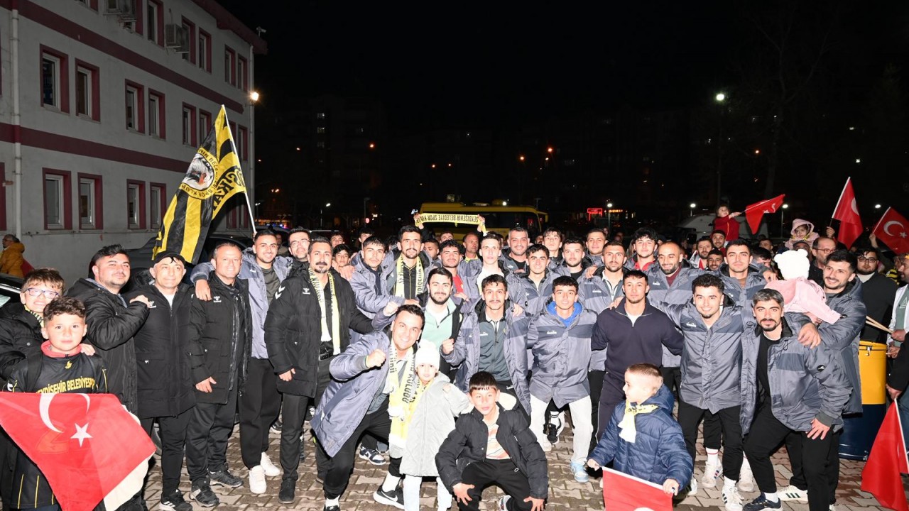 Seydişehir Belediye Sanayi Spor Süper Amatör Lig’e yükseldi