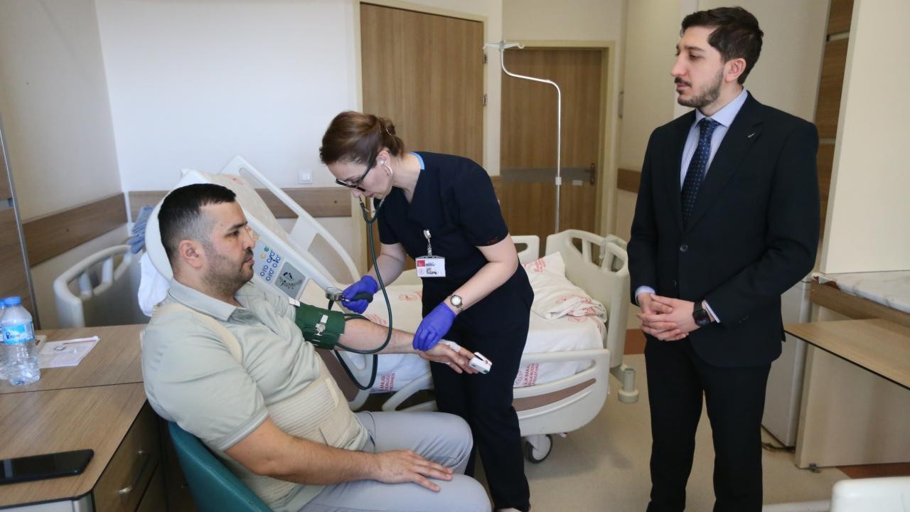 Göğüs ağrısı sandı, milyonda 7 kişide görülen tümör çıktı