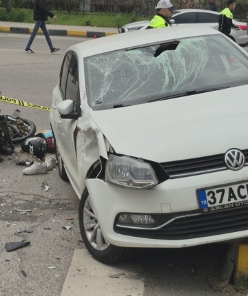 Hastane yolunda feci kaza: 3 yaralı