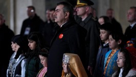 Bakan Tekin’den Anıtkabir’de 23 Nisan mesajı