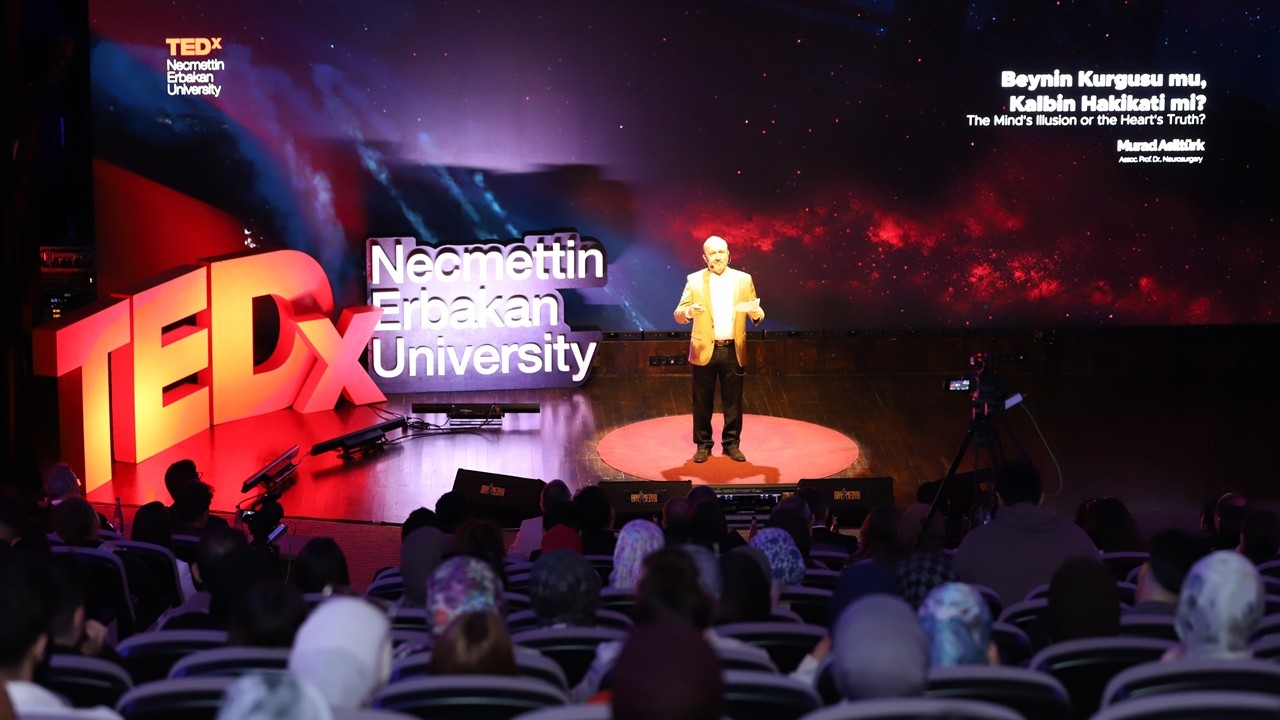 NEÜ’de TEDx: İlham veren deneyimler paylaşıldı