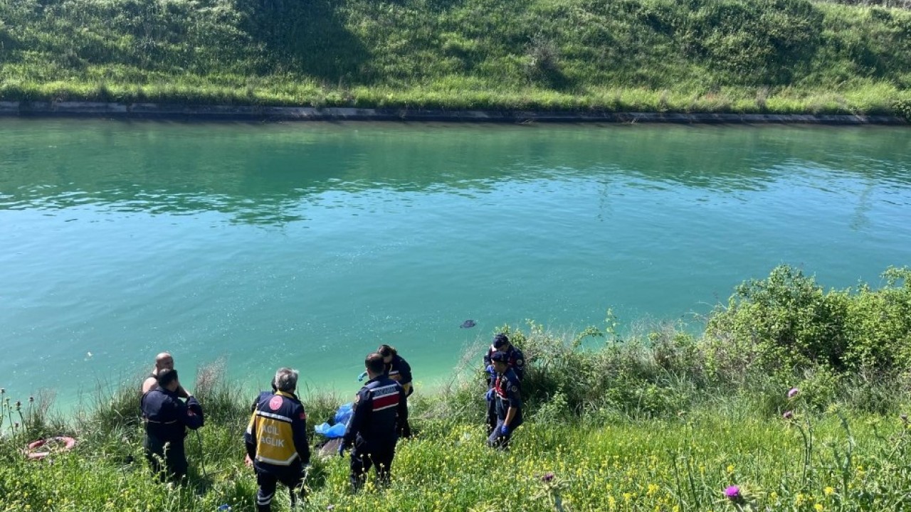 Sulama kanalında kadın cesedi bulundu