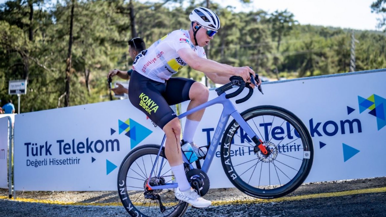 Büyükşehirli Mustafa Tarakçı, 61.Cumhurbaşkanlığı Türkiye Bisiklet Turu'nda gururlandırdı