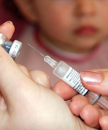 Kızamık şüphesiyle 227 çocuk öldü