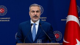 Dışişleri Bakanı Hakan Fidan Yunan mevkidaşı ile görüştü