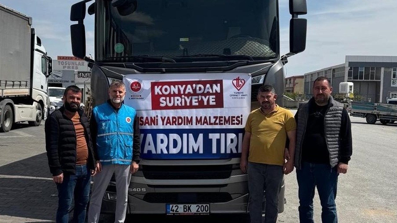 Konya’dan Suriye’ye insani yardım tırı dualarla uğurlandı