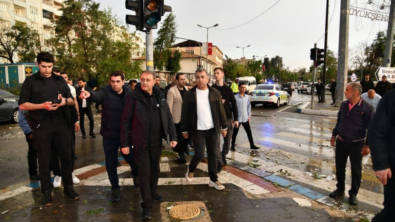 Fırtına felaketi can aldı: 1 ölü, 40 yaralı