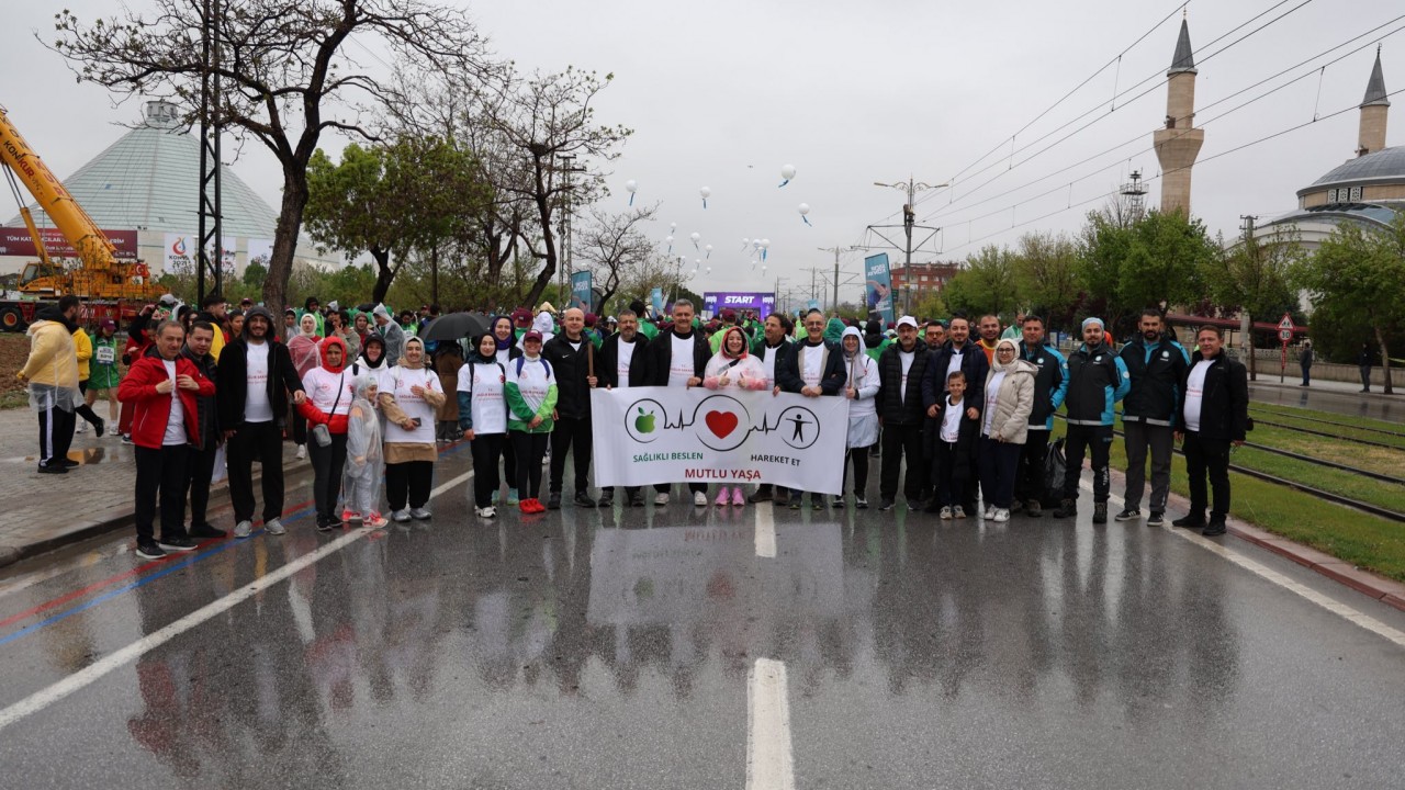 Konya Yarı Maratonu'nda sağlık rüzgarı