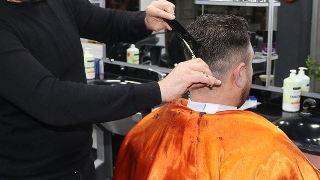 400 liralık tıraşa 7 bin 100 lira fatura! Berber dükkanı mühürlendi