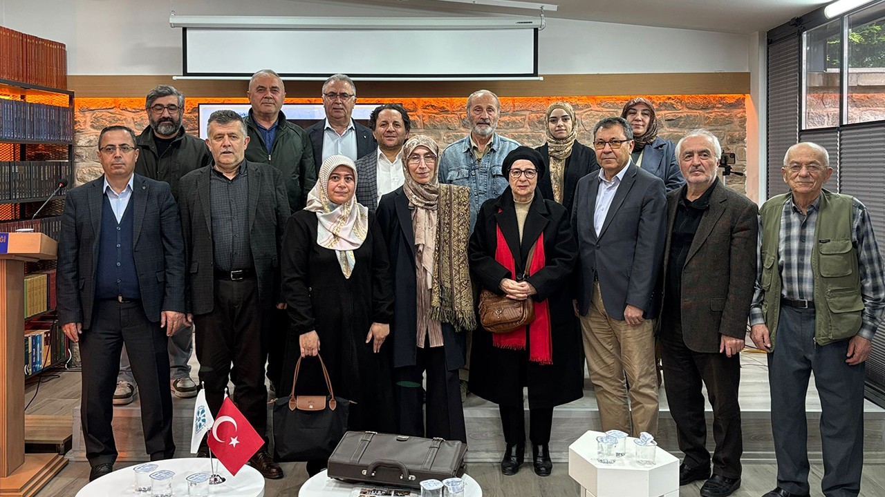 TYB Konya’da Milli Mücadele’nin manevi cephesi: Mevleviler ve Bektaşiler konuşuldu