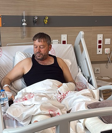 Silahlı saldırıya uğrayan işletmeci: 30 milyon lira haraç isteyen ağabeyim vurdurdu