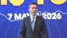 Bakan Bayraktar güneş enerjisinin zirveye çıkacağını aktardı