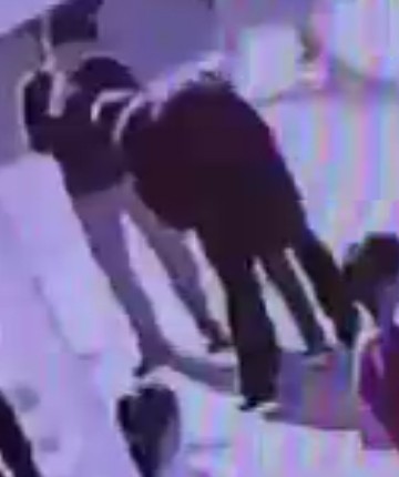 Öğretmenden hayat kurtaran müdahale! O anlar kamerada