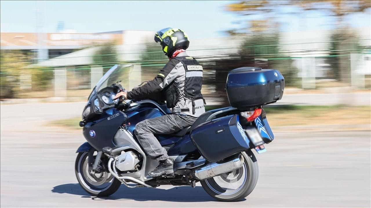 Motosiklet kazalarını azaltmak için düğmeye basıldı