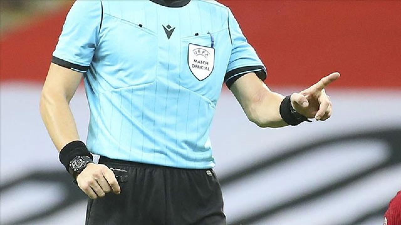 UEFA turnuvalarında final maçlarının hakemleri açıklandı