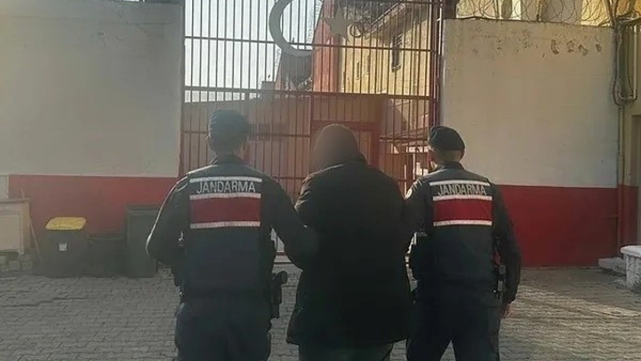 Anne cinayetindeki 'kanlı mont' detayı düğümü çözdü