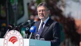 Bakan Yumaklı: Tarımda tam bağımsız bir Türkiye'yi güçlendirmek, en büyük sorumluluğumuzdur