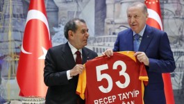 Cumhurbaşkanı Erdoğan, Süper Lig şampiyonu Galatasaray'ı kabul etti